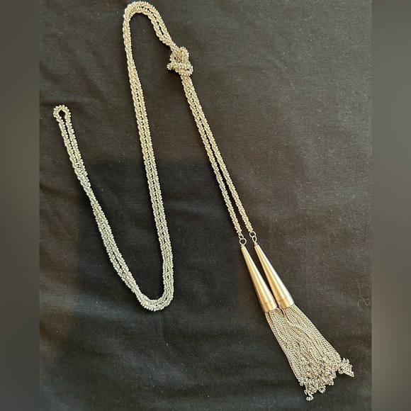 Silver Kendra Scott Phara necklace - Picture 1 of 3